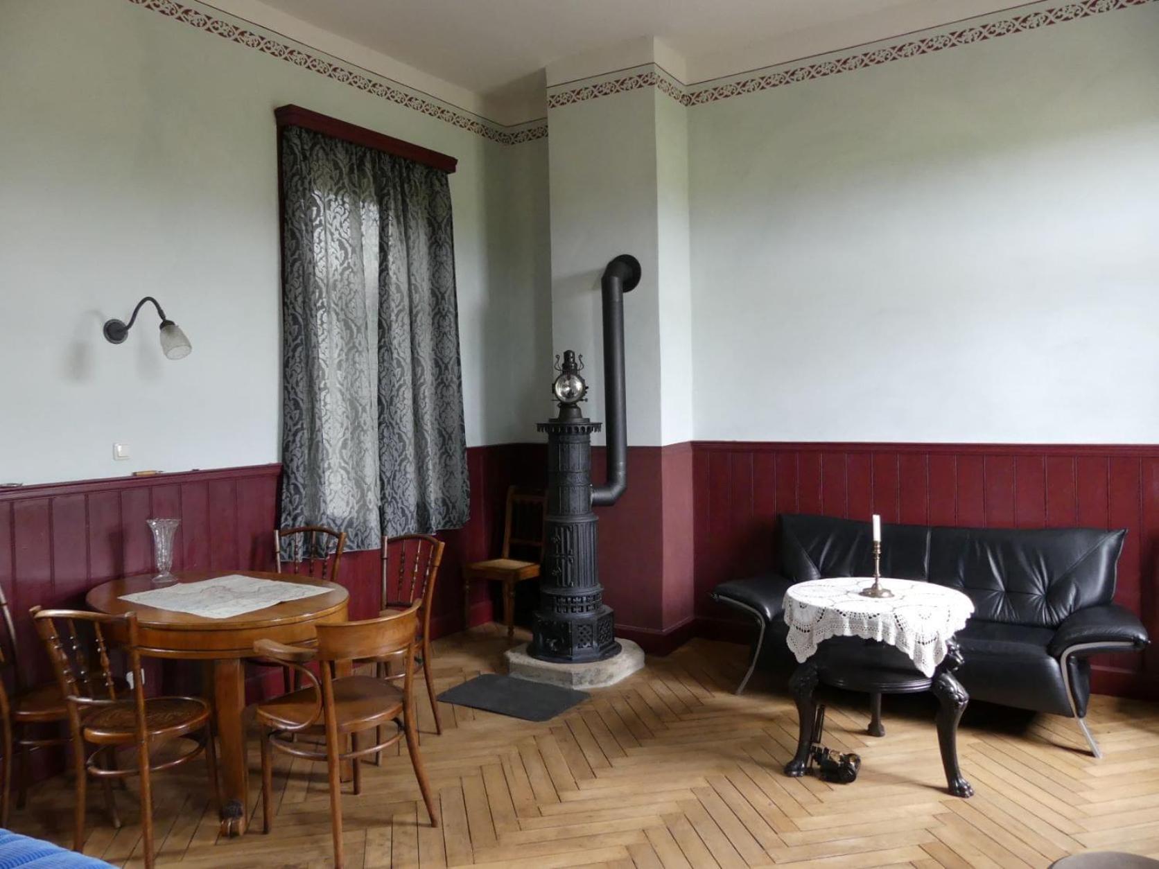 Ferienwohnung Bahnhof 1892 Meeder 外观 照片
